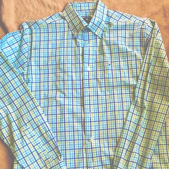 Southern Button Down Medium- EUC
— Great for Easter - Picture 2 of 5